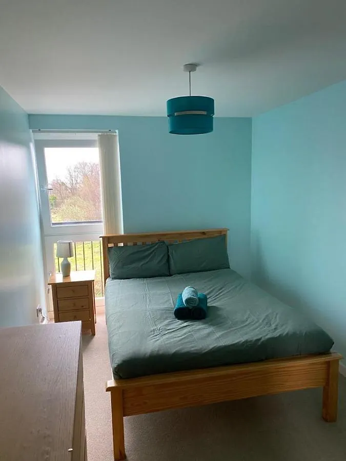 Fabulous 3 Bedroom Flat 爱丁堡